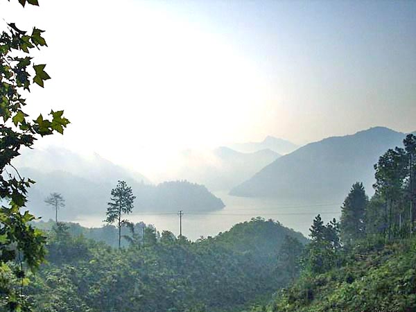 凉水井蒙湖风光