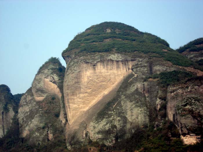 栩栩如生的海螺山