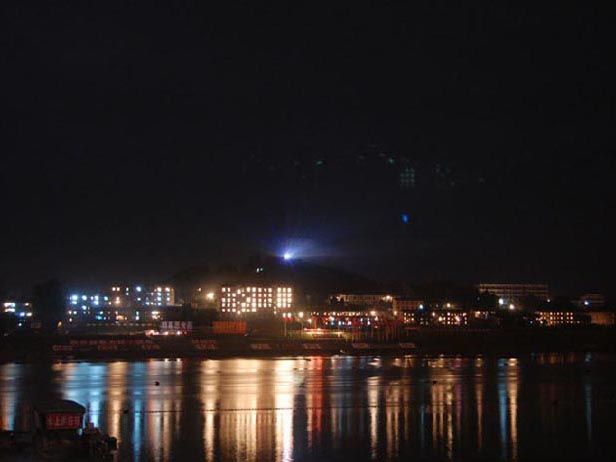 沅陵新城南岸夜景