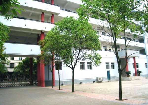 沅陵镇溪子口小学