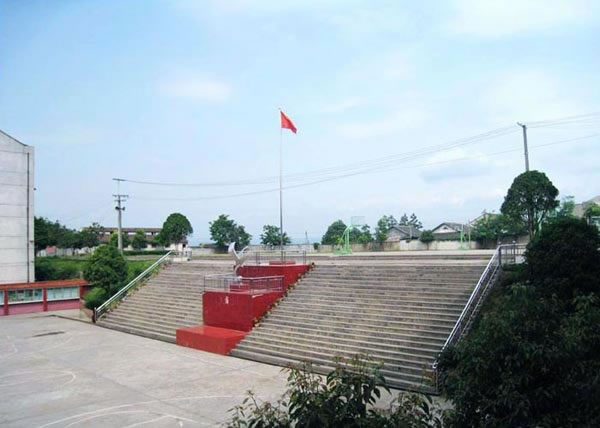 沅陵县南岸凤鸣学校