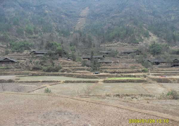 火场乡石家垭村山里人家